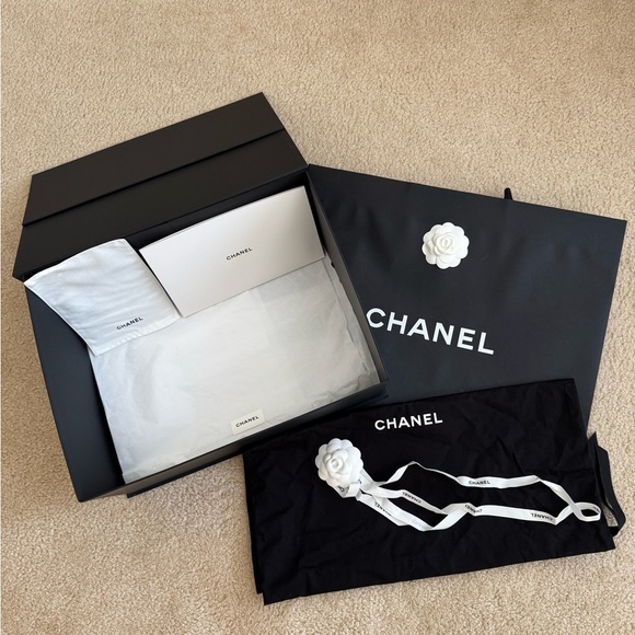 CHANEL Accessories - CHANEL Black and White Accessory Packaging